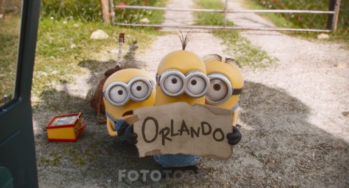 Minions.2015.720p.BluRay.DUAL.AC3.x264.TORK.mkv_snapshot_00.19.23.080.jpg