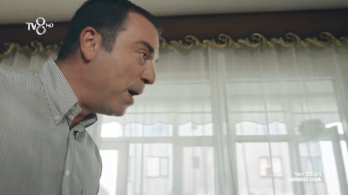 Kirmizi.Oda.BL.14.HDTvRip.720p.AC3.by.cideli37.TORK.mkv_snapshot_01.17.56.206.jpg