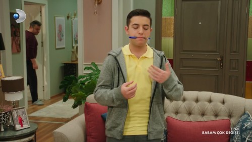 Babam.Cok.Degisti.BL.04.Final.Bolum.HDTvRip.720p.AC3.by.TheWelleTy.TORK.mkv_snapshot_00.09.59.346.jpg