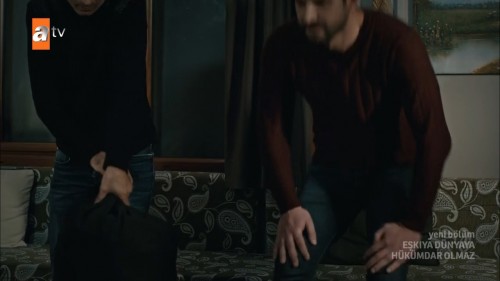 Eskiya.Dunyaya.Hukumdar.Olmaz.BL.182.HDTvRip.720p.AC3.by.TheWelleTy.TORK.mkv_snapshot_00.39.13.029.jpg