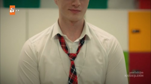 Kardeslerim.BL.08.HDTvRip.720p.AC3.by.cideli37.TORK.mkv_snapshot_00.28.44.944.jpg