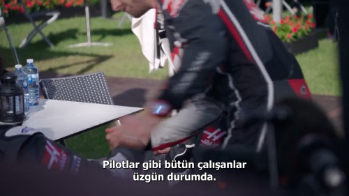 S01.E01-Formula-1-Drive-to-Survive---Her-Sey-Mumkun-.mkv_snapshot_29.07.631.jpg