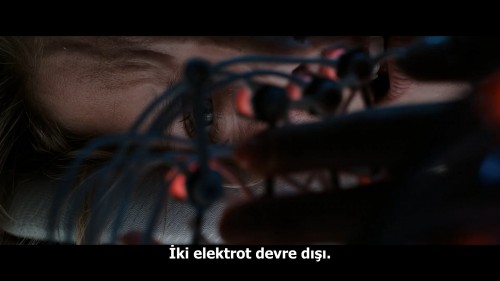 Oksijen.Oxygen.2021.NF.1080p.WEB-DL.DD5.1-E.AC3.DUAL.TR-ENG.TORK.mkv_snapshot_01.27.37.601.jpg