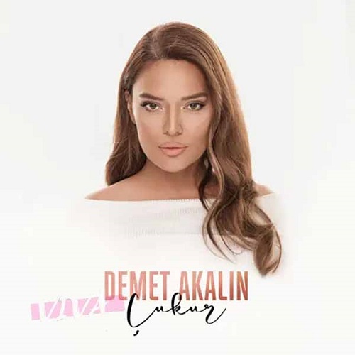 Demet-Akalin-Cukur-2022-Single-Mp3-TORK.jpg