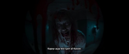 Evil-Dead-Rise.2023.BDRip.x264.AC3.TR.TORK.mkv_snapshot_00.55.18.506.jpg