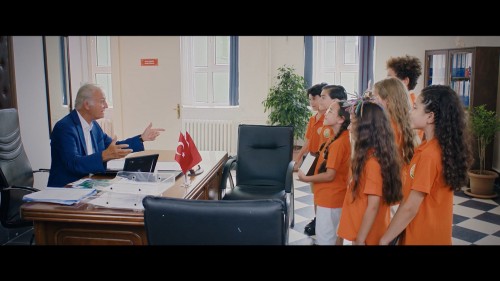 Sohretler.Okulu.2022.WEBRip.1080p.x264.AAC.TR.TORK.mkv_snapshot_00.13.20.534.jpg