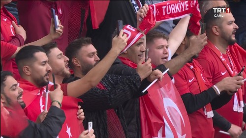 Turkiye-3-1-Gurcistan-Avrupa-Futbol-Sampiyonasi-FULL-MAC-18.06.2024-HDTvRiP-1080i-H264-mp2-TORK.mkv_snapshot_00.05.27.555.jpg