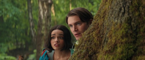 Snow.White.1080p.4.jpg