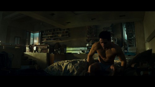 Gercege-Cagri---Total-Recall-2012-1080p-WebRiP-x264-AAC-DUAL-TORK-.mkv_snapshot_00.03.50.521.jpg