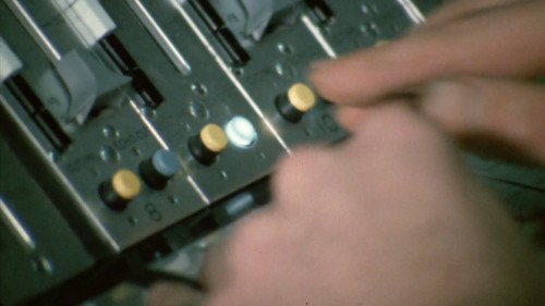 Led.Zeppelin.2025.WEBRip.1080p.x264.AAC.ENG.TORK.mkv_snapshot_00.46.42.314.jpg
